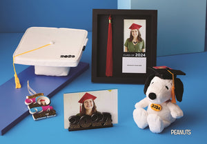 Hallmark Graduation Gifts, Frame, Snoopy Plush, Autograph Mortar Board, Keepsake Ornament