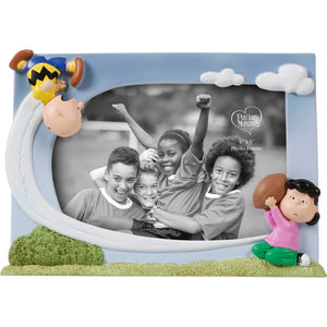 Never Give Up Peanuts Charlie Brown and Lucy Playing Football Photo Frame Holds 4"x6" Photo