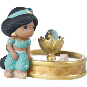 Disney Aladdin's Jasmine with Mirror Fountain Your Adventure Awaits Figurine