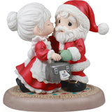 Precious Moments A Magical Kiss-mas Eve Night Figurine