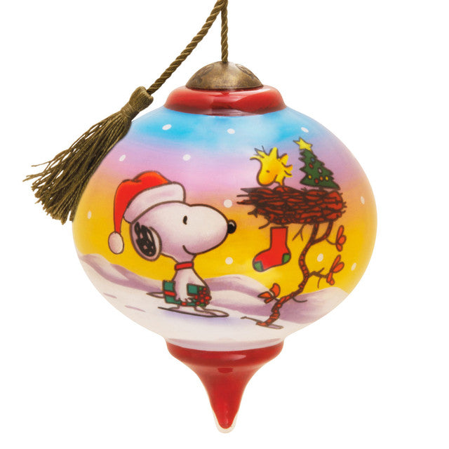 Hallmark Peanuts® Ne'Qwa Art® Snoopy and Woodstock Hand Hallmark Peanuts® Ne'Qwa Art® Snoopy and Woodstock Hand