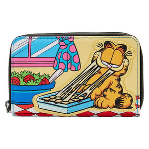 Loungefly Garfield Loves Lasagna Zip Around Wallet