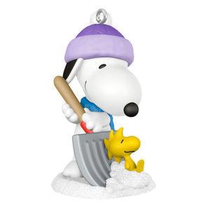 Hallmark 2025 Mini Peanuts® Winter Fun With Snoopy Ornament, 1"