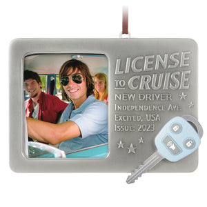 Hallmark 2023 Keepsale Ornament License to Cruise 2023 Metal Photo Frame Ornament