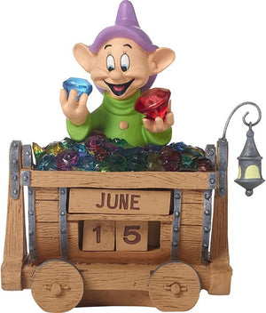 Dopey's Brilliance Resin Perpetual Calendar Disney Showcase, Snow White & Seven Dwarves