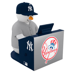 Hallmark 2021 New York Yankees™ Ornament